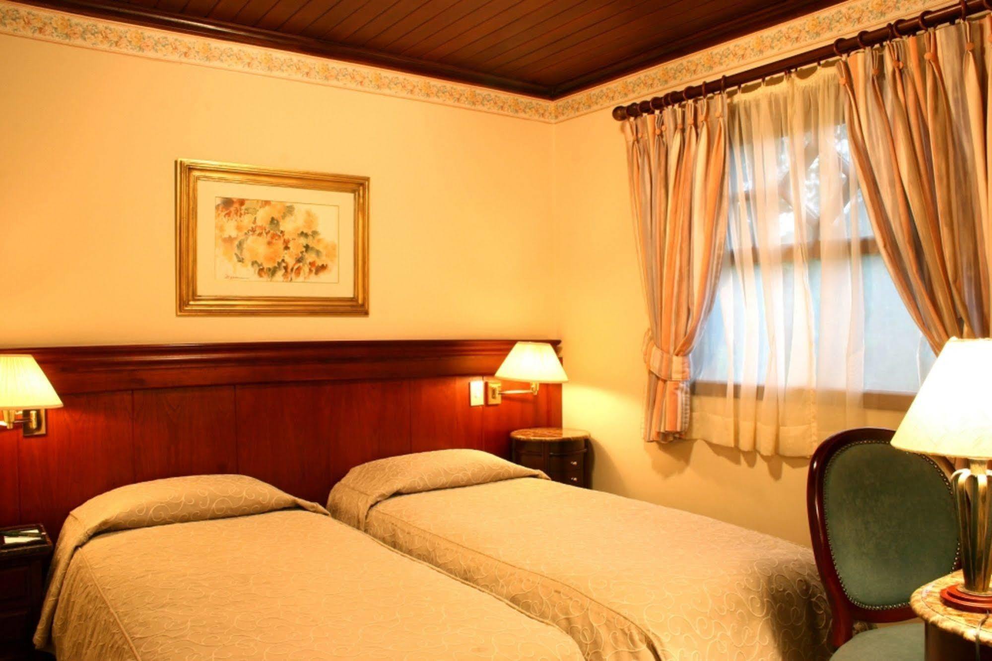 Hotel Frontenac Campos do Jordão 外观 照片