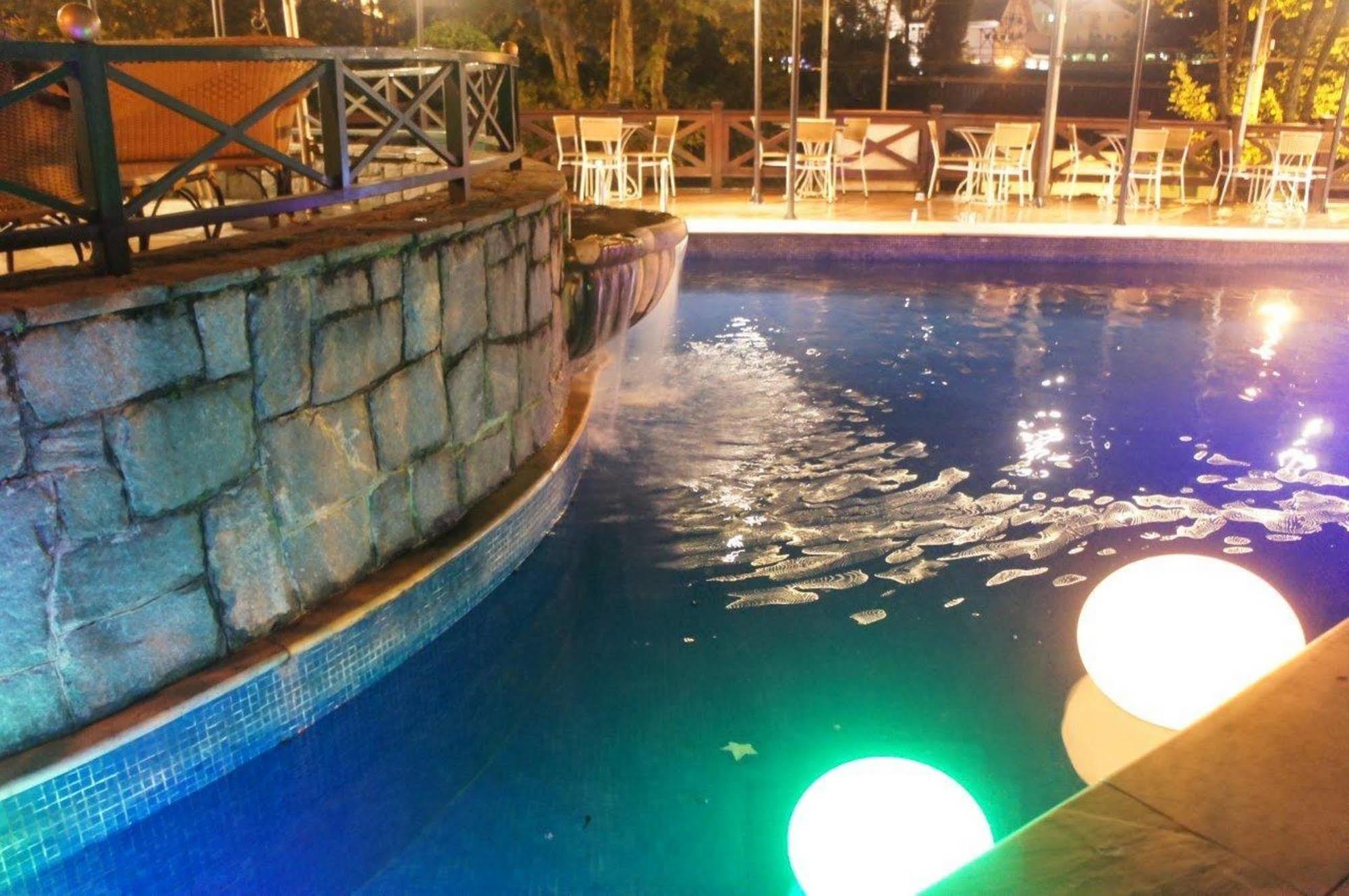 Hotel Frontenac Campos do Jordão 外观 照片